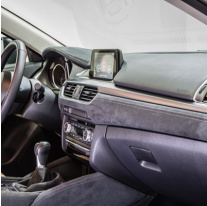 Mazda středový panel