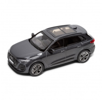 Audi Q5 SUV model 1:43