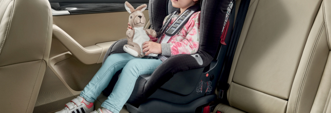 Bezpečnost na prvním místě: proč se vyplatí mít dětské sedačky s isofixem? 